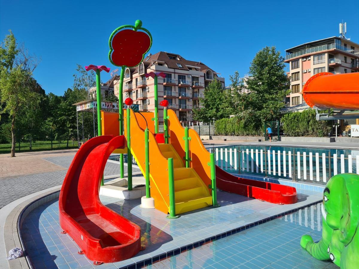 Tarsis Club & Aquapark - All Inclusive Sunny Beach Exterior photo