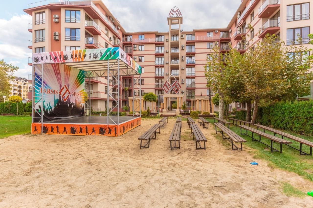 Tarsis Club & Aquapark - All Inclusive Sunny Beach Exterior photo